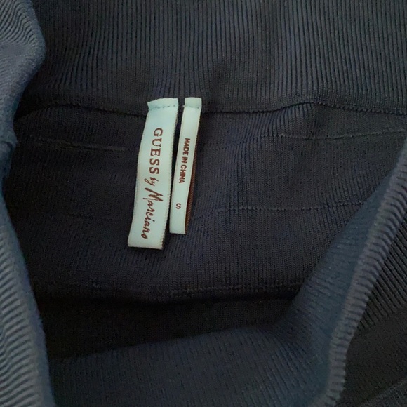 Guess bodycon mini - Picture 2 of 3